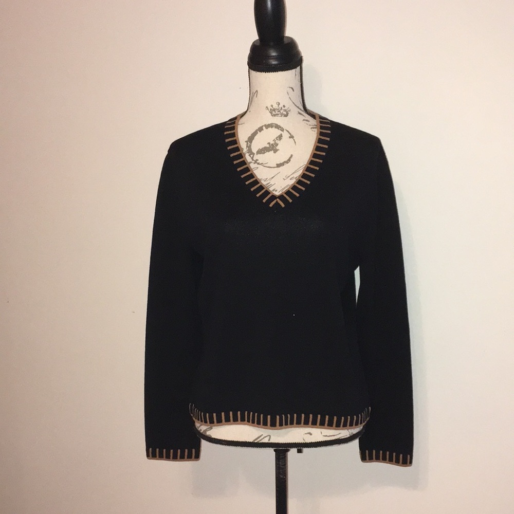 ST. JOHN SPORT GORGEOUS WOOL SWEATER